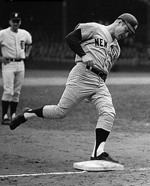 The Swinging Pitcher: A Look at Denny McLain's Easy-Listening Career